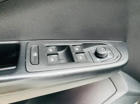 VOLKSWAGEN Taos 1.4 16V 4P FLEX 250 TSI HIGHLINE AUTOMTICO, Foto 20