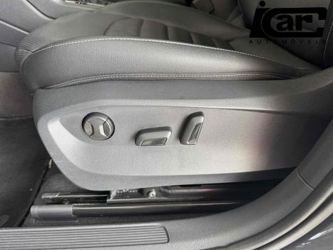 VOLKSWAGEN Taos 1.4 16V 4P FLEX 250 TSI COMFORTLINE AUTOMTICO, Foto 13