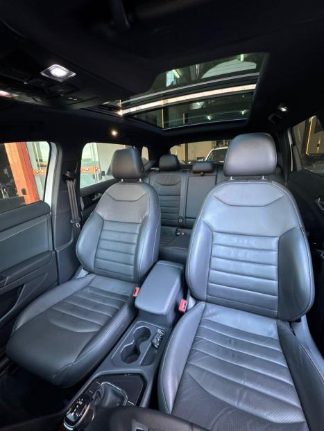 VOLKSWAGEN Taos 1.4 16V 4P FLEX 250 TSI HIGHLINE AUTOM�TICO, Foto 6