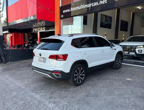 VOLKSWAGEN Taos 1.4 16V 4P FLEX 250 TSI HIGHLINE AUTOM�TICO, Foto 10