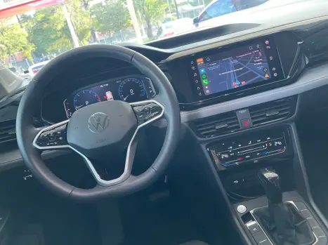 VOLKSWAGEN Taos 1.4 16V 4P FLEX 250 TSI COMFORTLINE AUTOM�TICO, Foto 13