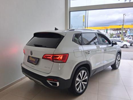 VOLKSWAGEN Taos 1.4 16V 4P FLEX 250 TSI HIGHLINE AUTOM�TICO, Foto 4