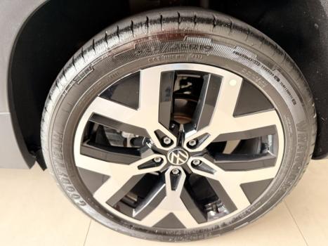 VOLKSWAGEN Taos 1.4 16V 4P FLEX 250 TSI HIGHLINE AUTOM�TICO, Foto 10