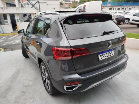 VOLKSWAGEN Taos 1.4 16V 4P FLEX 250 TSI HIGHLINE AUTOM�TICO, Foto 6