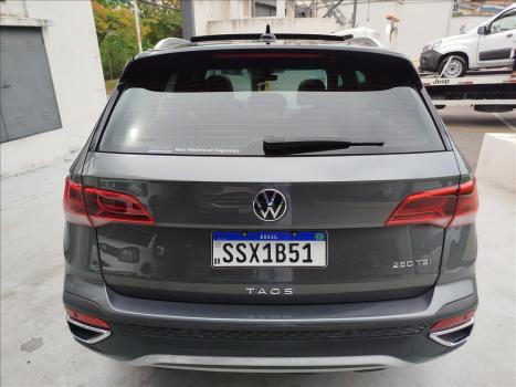 VOLKSWAGEN Taos 1.4 16V 4P FLEX 250 TSI HIGHLINE AUTOM�TICO, Foto 9