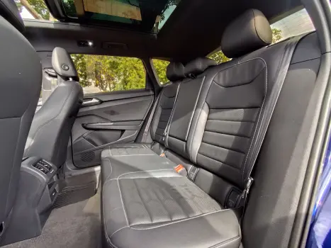 VOLKSWAGEN Taos 1.4 16V 4P FLEX 250 TSI HIGHLINE AUTOM�TICO, Foto 13