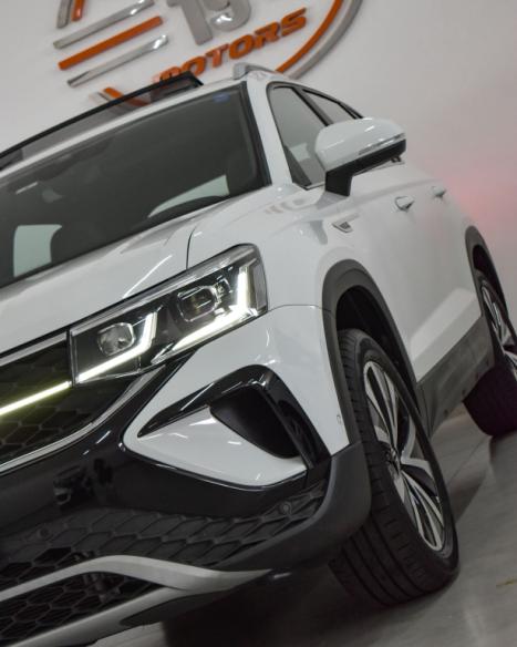 VOLKSWAGEN Taos 1.4 16V 4P FLEX 250 TSI HIGHLINE AUTOM�TICO, Foto 5