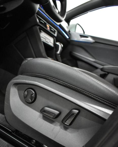 VOLKSWAGEN Taos 1.4 16V 4P FLEX 250 TSI HIGHLINE AUTOM�TICO, Foto 14