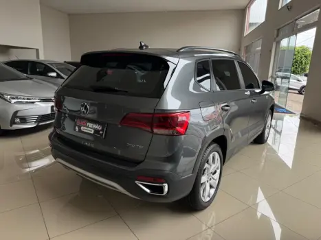 VOLKSWAGEN Taos 1.4 16V 4P FLEX 250 TSI COMFORTLINE AUTOM�TICO, Foto 4