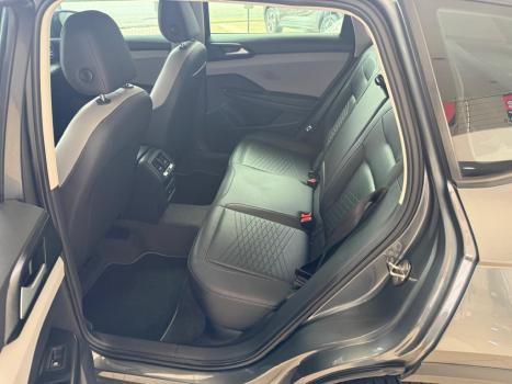 VOLKSWAGEN Taos 1.4 16V 4P FLEX 250 TSI COMFORTLINE AUTOM�TICO, Foto 9