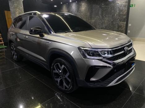 VOLKSWAGEN Taos 1.4 16V 4P FLEX 250 TSI HIGHLINE AUTOM�TICO, Foto 2