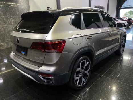 VOLKSWAGEN Taos 1.4 16V 4P FLEX 250 TSI HIGHLINE AUTOM�TICO, Foto 5