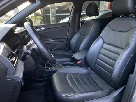 VOLKSWAGEN Taos 1.4 16V 4P FLEX 250 TSI HIGHLINE AUTOM�TICO, Foto 17