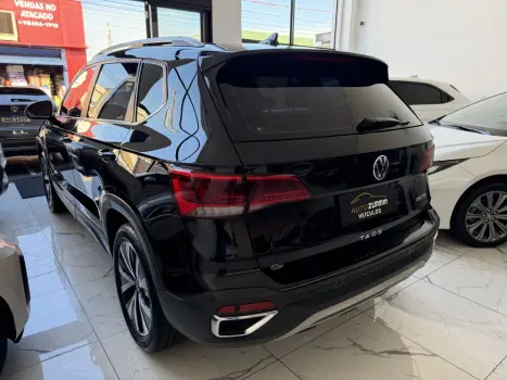 VOLKSWAGEN Taos 1.4 16V 4P FLEX 250 TSI HIGHLINE AUTOM�TICO, Foto 6