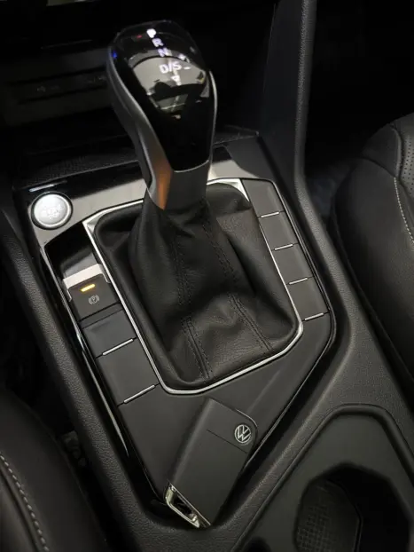 VOLKSWAGEN Taos 1.4 16V 4P FLEX 250 TSI HIGHLINE AUTOM�TICO, Foto 10