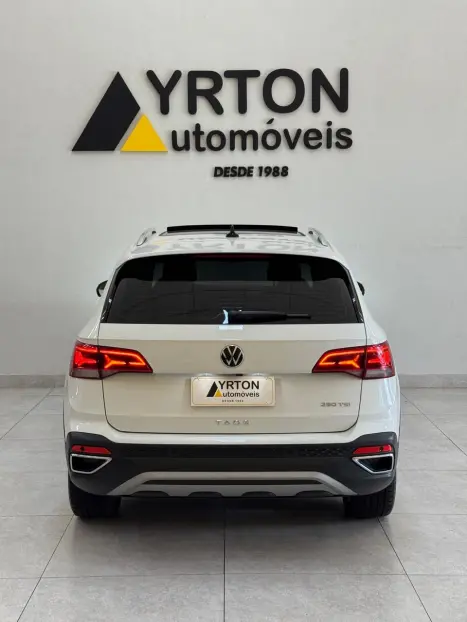 VOLKSWAGEN Taos 1.4 16V 4P FLEX 250 TSI HIGHLINE AUTOM�TICO, Foto 15