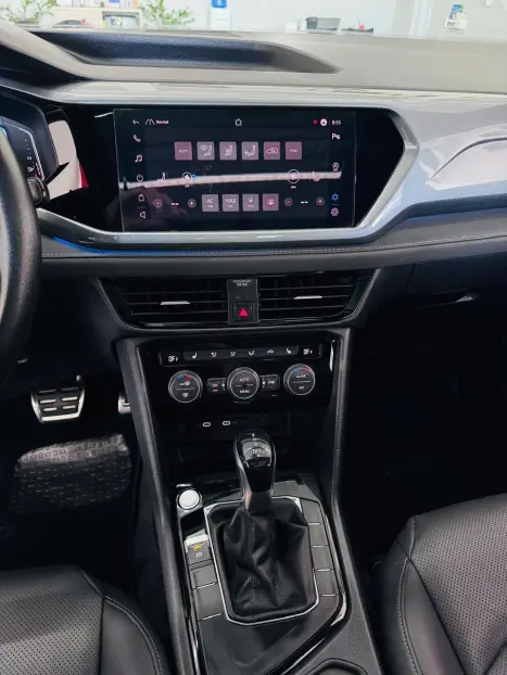 VOLKSWAGEN Taos 1.4 16V 4P FLEX 250 TSI HIGHLINE AUTOM�TICO, Foto 16