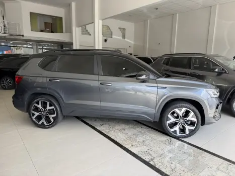 VOLKSWAGEN Taos 1.4 16V 4P FLEX 250 TSI HIGHLINE AUTOM�TICO, Foto 3