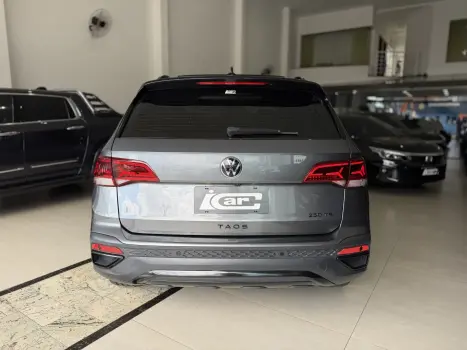 VOLKSWAGEN Taos 1.4 16V 4P FLEX 250 TSI HIGHLINE AUTOM�TICO, Foto 5