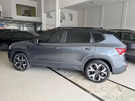 VOLKSWAGEN Taos 1.4 16V 4P FLEX 250 TSI HIGHLINE AUTOM�TICO, Foto 6