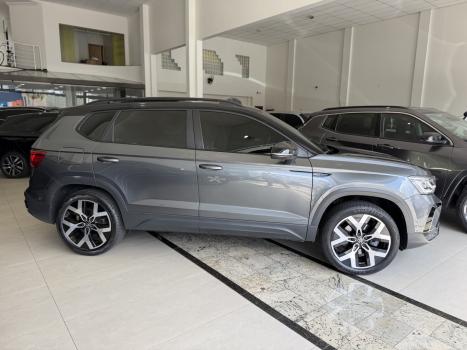 VOLKSWAGEN Taos 1.4 16V 4P FLEX 250 TSI HIGHLINE AUTOM�TICO, Foto 3