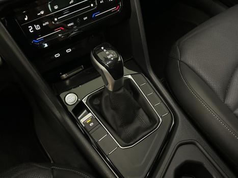 VOLKSWAGEN Taos 1.4 16V 4P FLEX 250 TSI HIGHLINE AUTOM�TICO, Foto 13