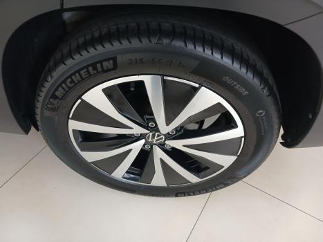 VOLKSWAGEN Taos 1.4 16V 4P FLEX 250 TSI HIGHLINE AUTOM�TICO, Foto 10