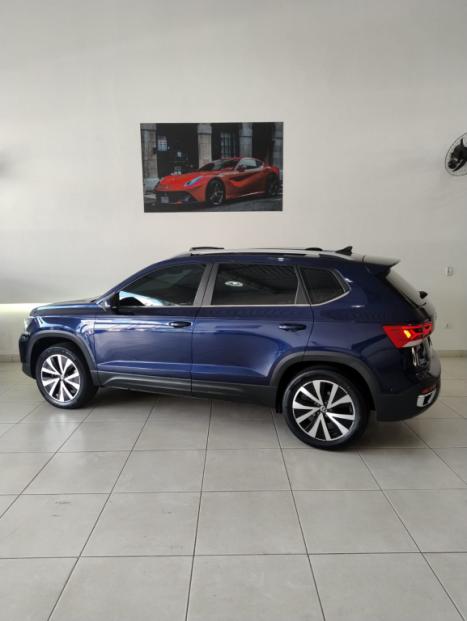 VOLKSWAGEN Taos 1.4 16V 4P FLEX 250 TSI HIGHLINE AUTOM�TICO, Foto 5