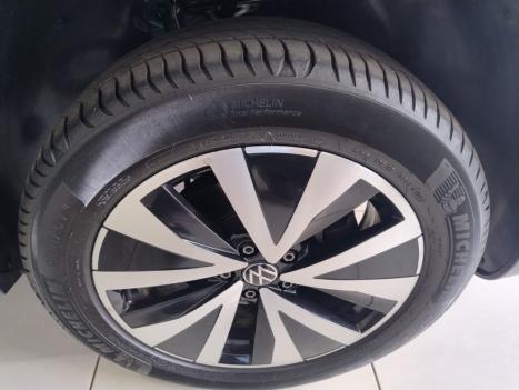 VOLKSWAGEN Taos 1.4 16V 4P FLEX 250 TSI HIGHLINE AUTOM�TICO, Foto 10