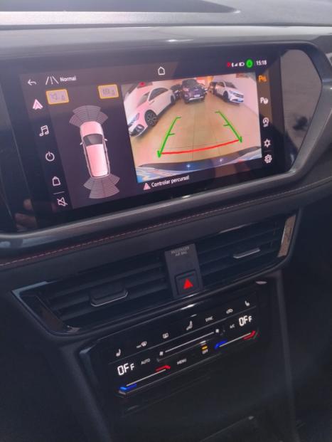 VOLKSWAGEN Taos 1.4 16V 4P FLEX 250 TSI HIGHLINE AUTOM�TICO, Foto 13