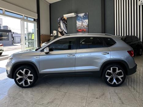 VOLKSWAGEN Taos 1.4 16V 4P FLEX 250 TSI HIGHLINE AUTOM�TICO, Foto 8