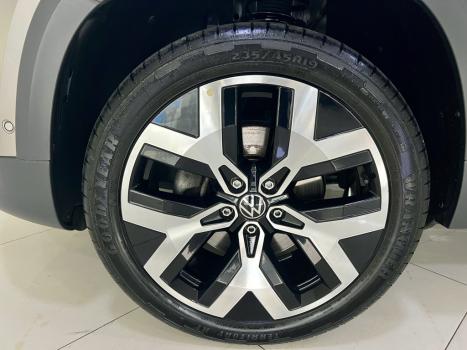 VOLKSWAGEN Taos 1.4 16V 4P FLEX 250 TSI HIGHLINE AUTOM�TICO, Foto 14