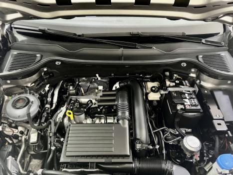 VOLKSWAGEN Taos 1.4 16V 4P FLEX 250 TSI HIGHLINE AUTOM�TICO, Foto 15