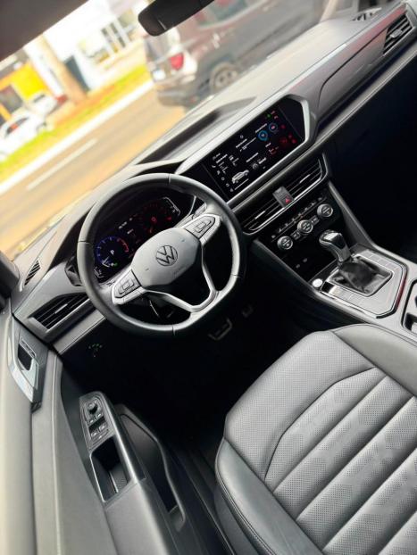 VOLKSWAGEN Taos 1.4 16V 4P FLEX 250 TSI HIGHLINE AUTOM�TICO, Foto 6