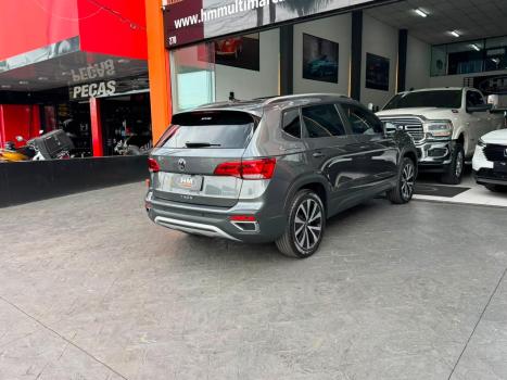VOLKSWAGEN Taos 1.4 16V 4P FLEX 250 TSI HIGHLINE AUTOM�TICO, Foto 9