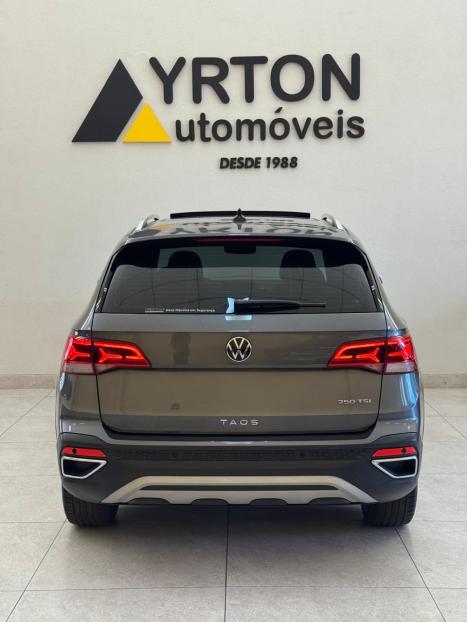 VOLKSWAGEN Taos 1.4 16V 4P FLEX 250 TSI HIGHLINE AUTOM�TICO, Foto 15