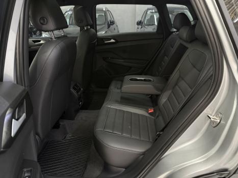 VOLKSWAGEN Taos 1.4 16V 4P FLEX 250 TSI HIGHLINE AUTOM�TICO, Foto 11