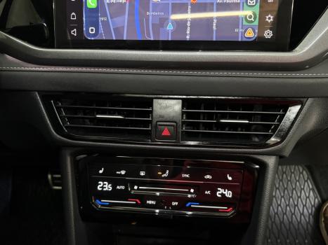 VOLKSWAGEN Taos 1.4 16V 4P FLEX 250 TSI HIGHLINE AUTOM�TICO, Foto 18