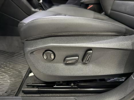 VOLKSWAGEN Taos 1.4 16V 4P FLEX 250 TSI HIGHLINE AUTOM�TICO, Foto 38