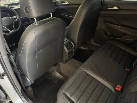 VOLKSWAGEN Taos 1.4 16V 4P FLEX 250 TSI HIGHLINE AUTOM�TICO, Foto 5