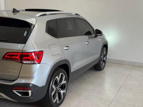 VOLKSWAGEN Taos 1.4 16V 4P FLEX 250 TSI HIGHLINE AUTOM�TICO, Foto 13