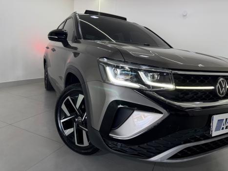 VOLKSWAGEN Taos 1.4 16V 4P FLEX 250 TSI HIGHLINE AUTOM�TICO, Foto 16