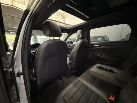 VOLKSWAGEN Taos 1.4 16V 4P FLEX 250 TSI HIGHLINE AUTOM�TICO, Foto 36