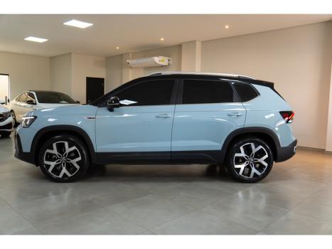 VOLKSWAGEN Taos 1.4 16V 4P FLEX 250 TSI HIGHLINE AUTOM�TICO, Foto 3