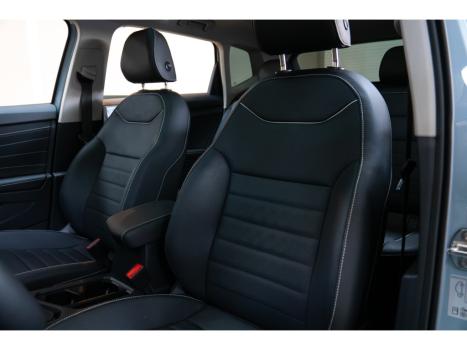 VOLKSWAGEN Taos 1.4 16V 4P FLEX 250 TSI HIGHLINE AUTOM�TICO, Foto 7