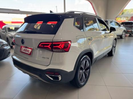 VOLKSWAGEN Taos 1.4 16V 4P FLEX 250 TSI HIGHLINE AUTOM�TICO, Foto 8