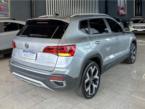 VOLKSWAGEN Taos 1.4 16V 4P FLEX 250 TSI HIGHLINE AUTOM�TICO, Foto 5