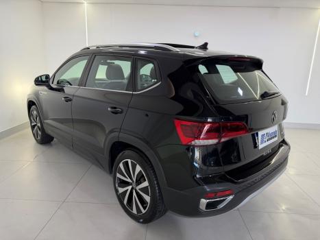 VOLKSWAGEN Taos 1.4 16V 4P FLEX 250 TSI HIGHLINE AUTOM�TICO, Foto 13