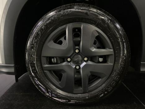 VOLKSWAGEN Tera 1.0 12V 4P 170 TSI, Foto 8