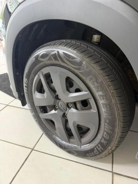 VOLKSWAGEN Tera 1.0 12V 4P 170 TSI, Foto 12
